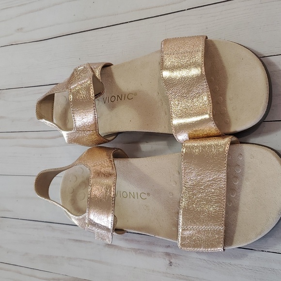 Vionic Marsala Sandal Never Worn - Picture 16 of 17